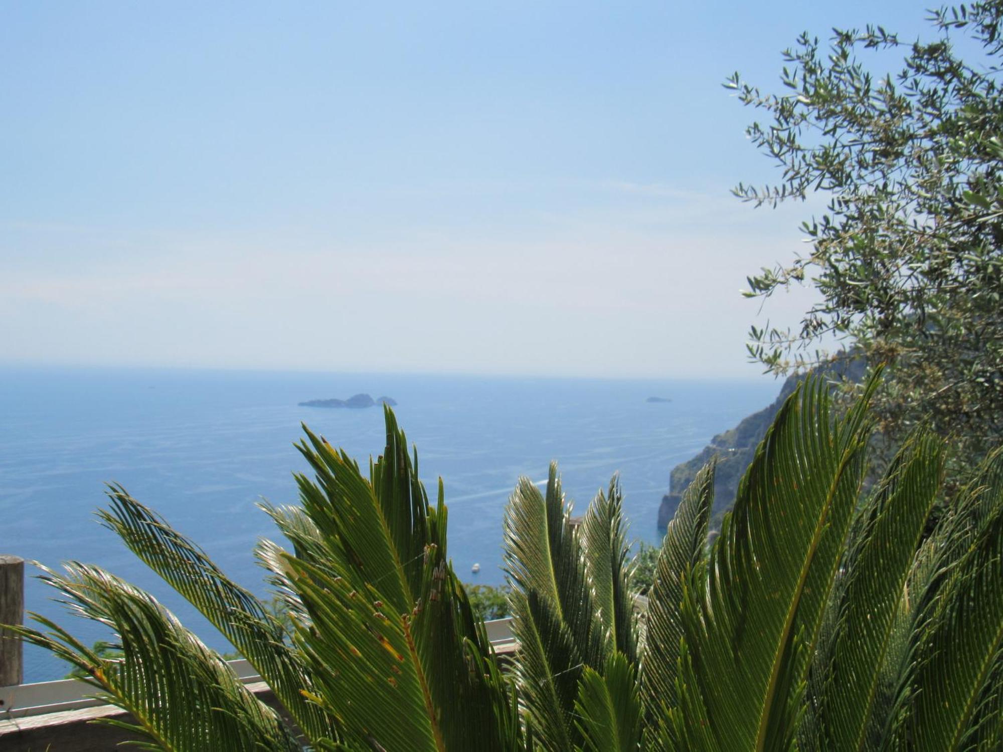 Casa Vacanze Il Libeccio Positano Exterior photo